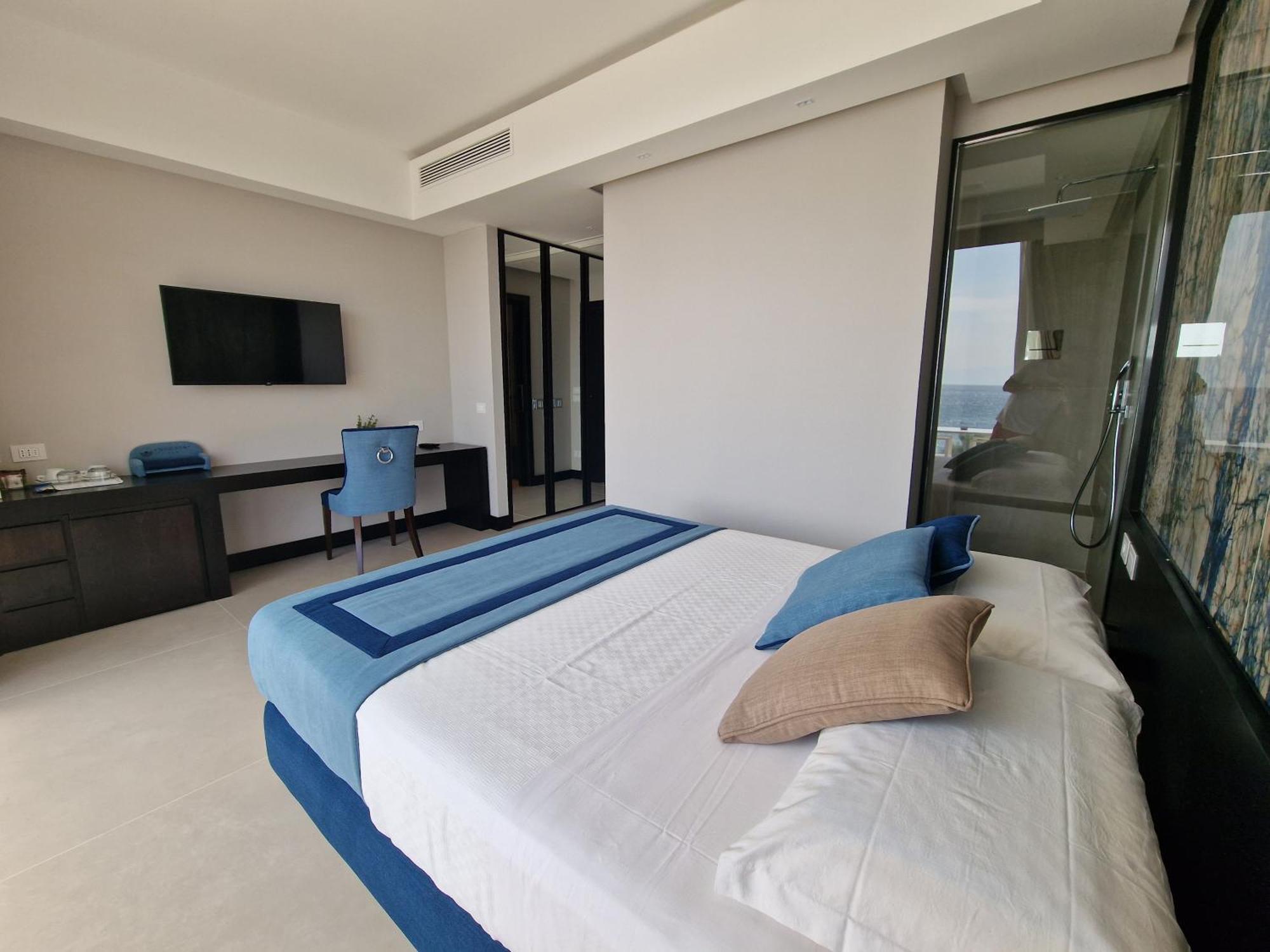 Ngonia Bay Boutique Hotel มิลาซโซ ภายนอก รูปภาพ