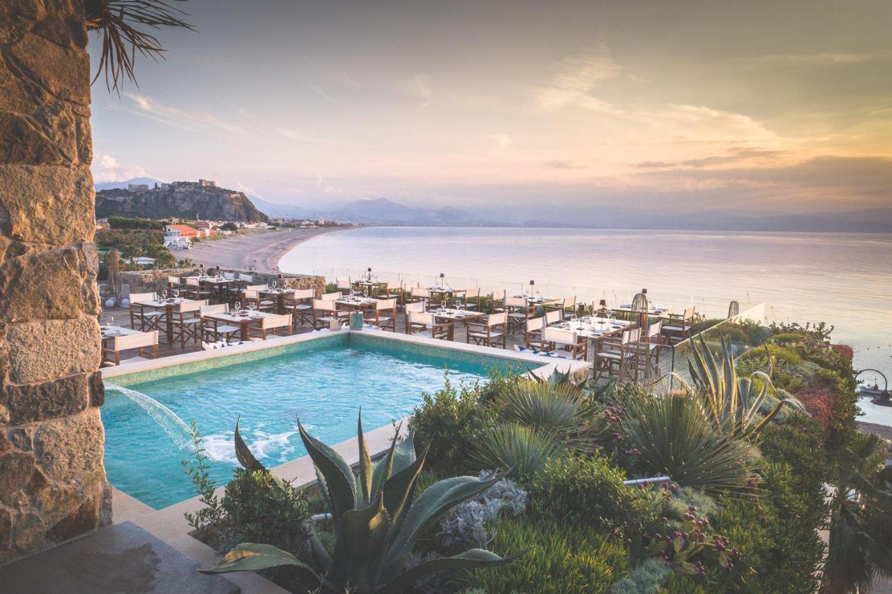 Ngonia Bay Boutique Hotel มิลาซโซ ภายนอก รูปภาพ