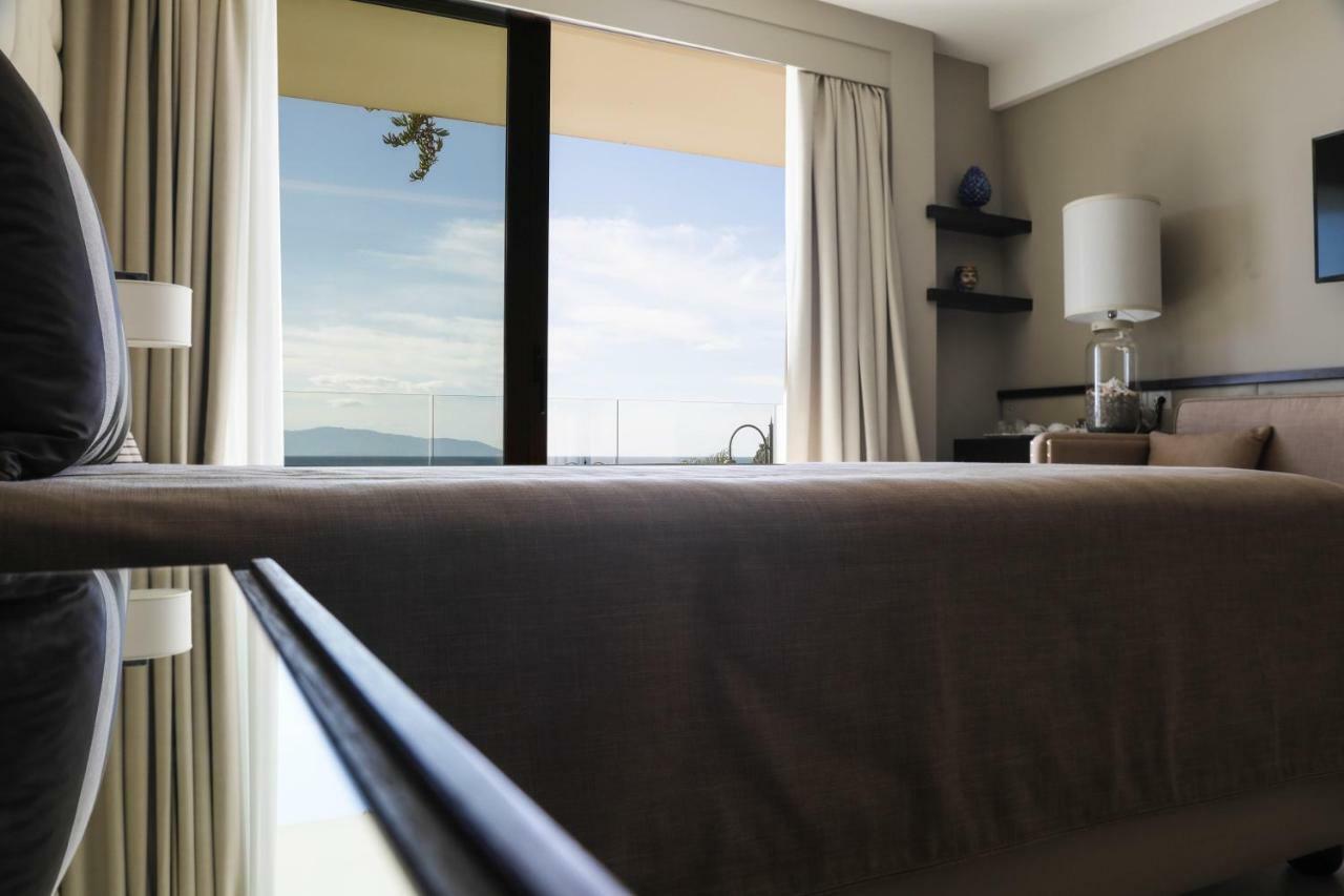 Ngonia Bay Boutique Hotel มิลาซโซ ภายนอก รูปภาพ