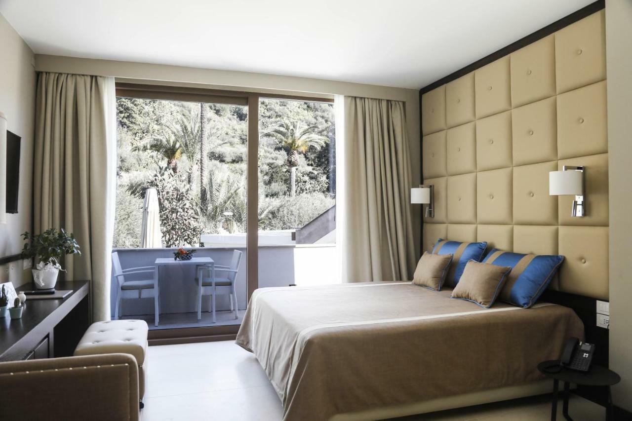 Ngonia Bay Boutique Hotel มิลาซโซ ภายนอก รูปภาพ